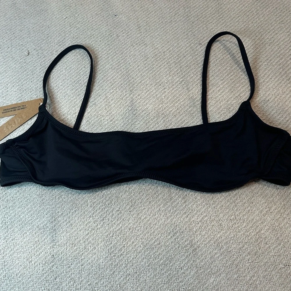SKIMS Micro Scoop Swim Bikini Top Size XL NWT Onyx Black